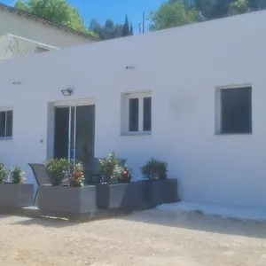 https://bas-de-villa-au-marseille.fr-provencehotel.com